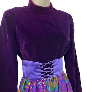Vintage 1970s Boho Peasant Purple Velvet and Floral Dress - GORGEOUS! 🩷
